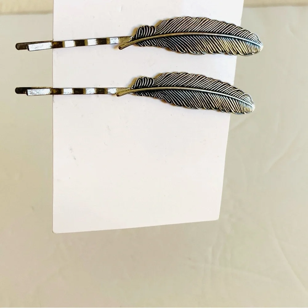LITTLE WOODLANDER Silver Feather Hair Pins Bobby Pin 2 pc. Woodlands Nature